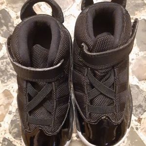 Boy Micheal Jordan sneakers Sz.8C